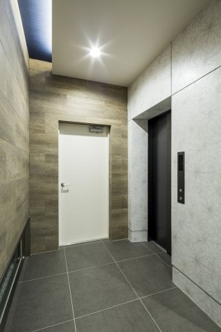 サヴォイ ル・カサブランカ　6階のロビー