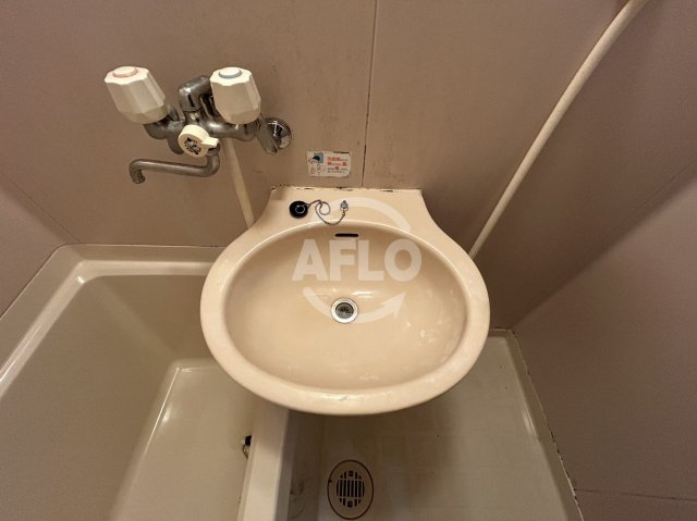 グラヴィール鶴和の洗面所|グラヴィール鶴和　洗面台