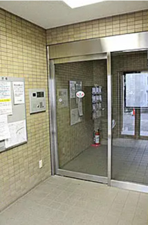 【エントランス】