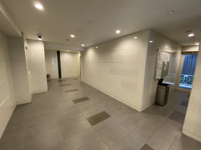 エクセレンシア駒込のロビー