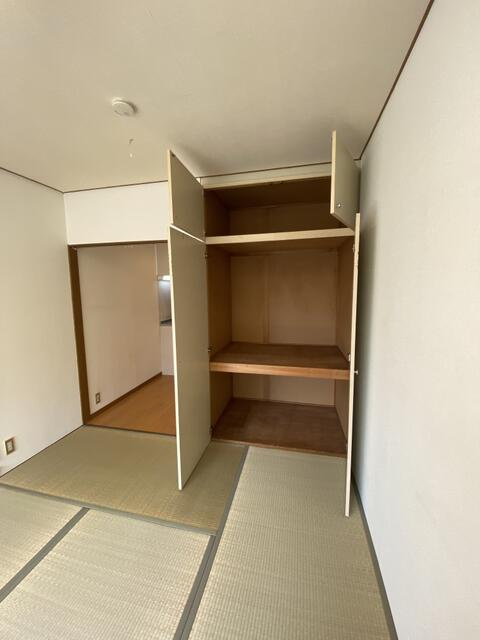 apartment 初台２丁目