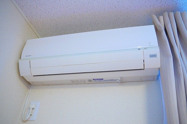 レオパレスＬａ　Ｖｉｓｔａ２の設備|エアコン付き