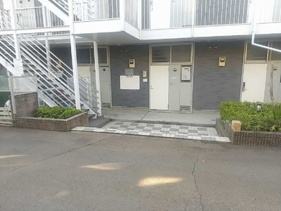 【エントランス】 | 峰の坂