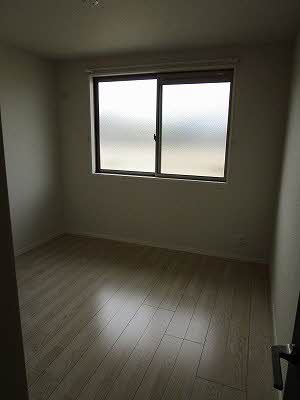 【寝室】 | ルミエール | 洋室5.7帖