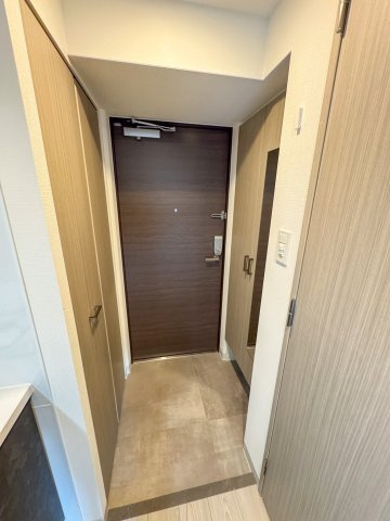 エスリードレジデンス大阪ザ・クラスの玄関