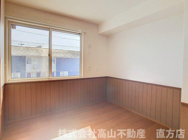 トレス楠橋西館の洋室
