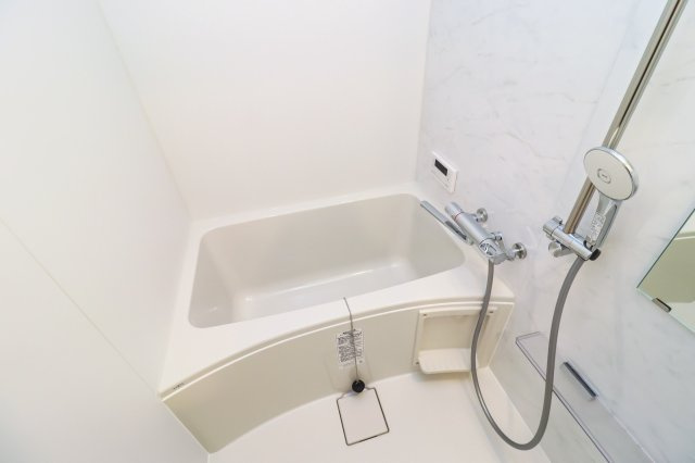 サヴォイ　ラ・シャンス　7階の浴室|別号室のものになります。現状優先。