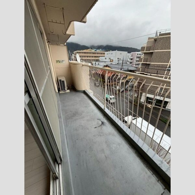 【バルコニー】 | 山本グランドハイツ