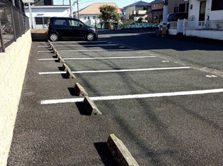 【駐車場】