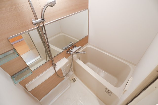 サヴォイ博多ブールバール　15階の浴室|別号室のものです。現状優先になります。