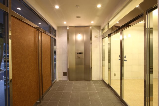 サヴォイ博多ブールバール　15階のエントランス