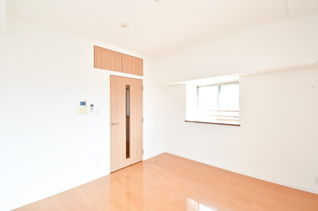 サヴォイ博多ブールバール　15階の居間・リビング|別号室のものです。現状優先になります。