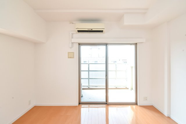 サヴォイ博多ブールバール　15階の居間・リビング|別号室のものです。現状優先になります。