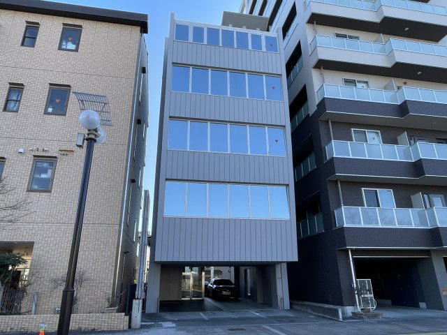 中央2丁目貸事務所の外観