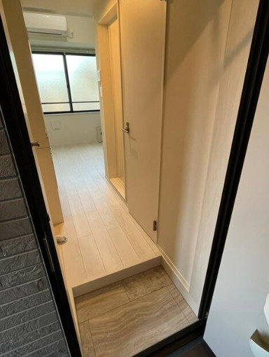 板橋区常盤台１丁目のアパートの玄関