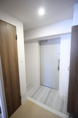 【玄関】 | ヴィオラコート