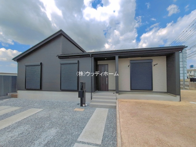 春日部市谷原新田　新築一戸建ての外観