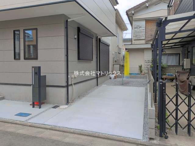 練馬区土支田2丁目　角地×ZEH水準　大型住宅　限定1棟の駐車場