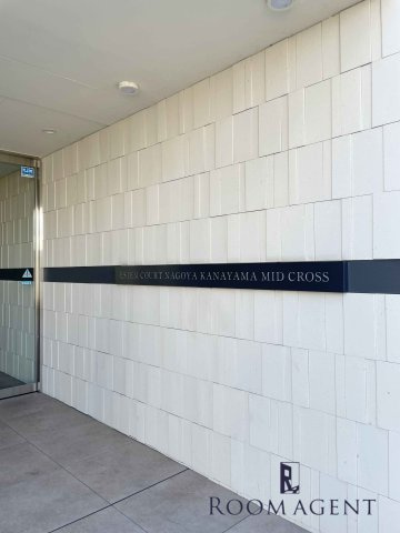 エステムコート名古屋金山ミッドクロスのエントランス