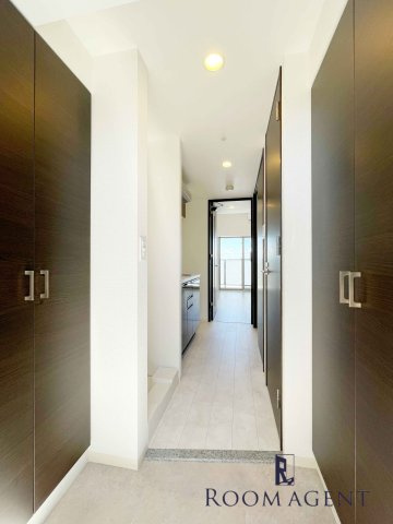 エステムコート名古屋金山ミッドクロスの玄関