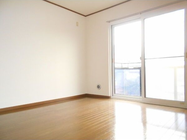 プリムローズの洋室