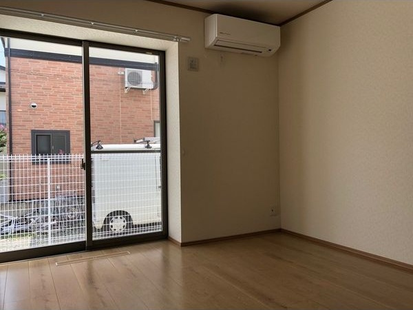 アパートメント コノハの居間・リビング