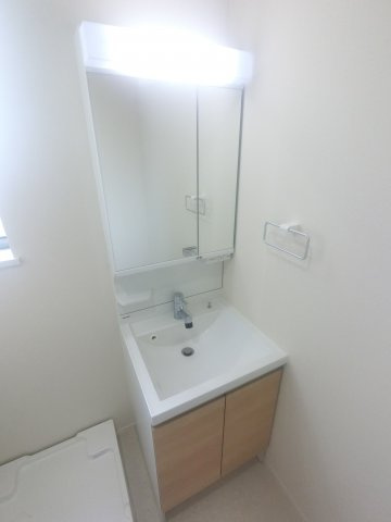 【独立洗面台】