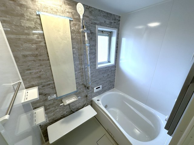 研究学園6団地・530号棟の浴室