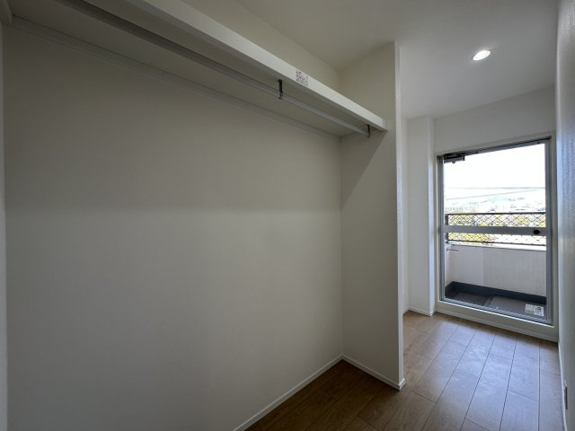 研究学園6団地・530号棟の収納