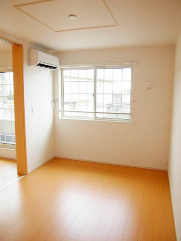 セロシア　雨池の内装