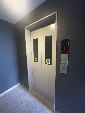 UTレジデンス六甲のロビー