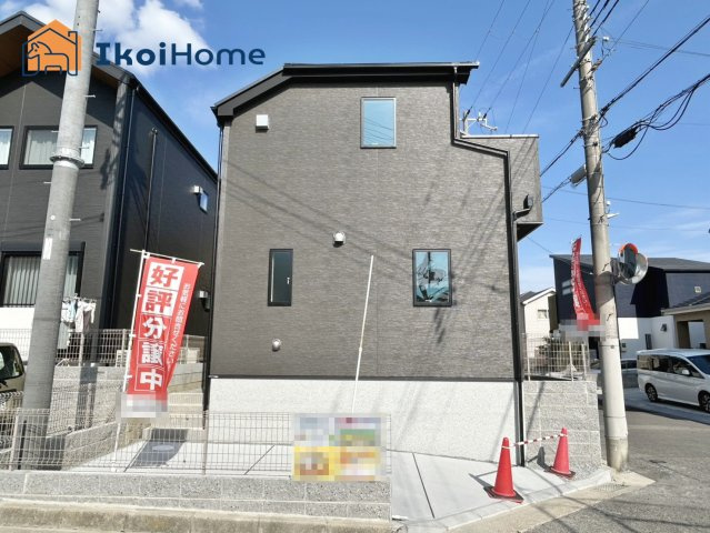 明石市朝霧台24－1期　3号棟　新築戸建のエントランス|【ホームページに現地動画掲載中】●年中無休：当日予約可●物件・当店の最寄駅まで無料送迎します！