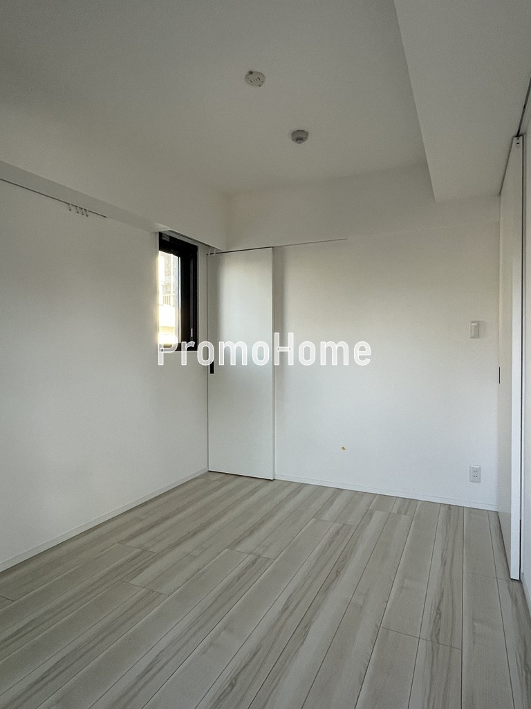 シーズンフラッツ浅草橋の洋室