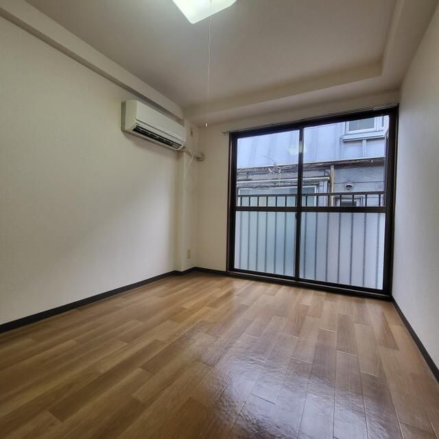 一ツ橋リビングの居間・リビング