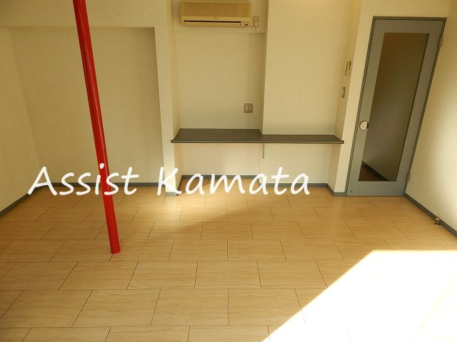 ネオ・デジャヴの内装