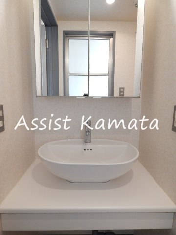 ネオ・デジャヴの洗面所