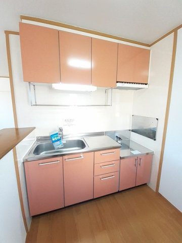 シェーンベルク土器Ｄのキッチン|お料理しやすいキッチンです