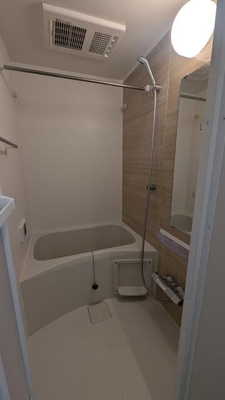 【浴室】 | サンインキューブ池袋 | きれいなお風呂です