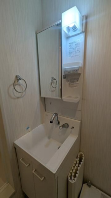 【洗面所】 | サンインキューブ池袋 | 忙しい朝には欠かせない洗面所です