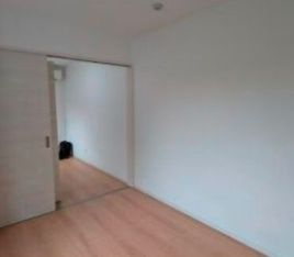 【内装】 | サンインキューブ池袋 | 明るい色調の室内です