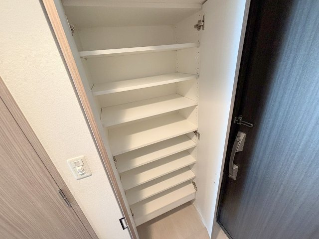 M-RESIDENCE新大阪Gardenの収納