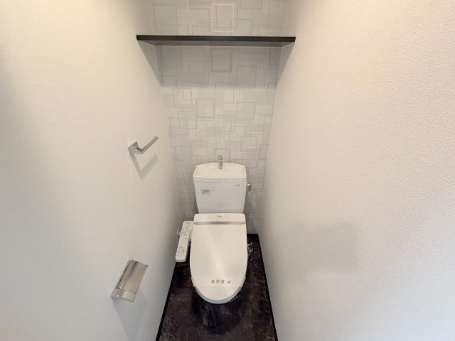 M-RESIDENCE新大阪Gardenのトイレ