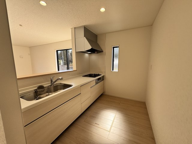 古河市尾崎第1　新築一戸建て　クレイドルガーデンのキッチン