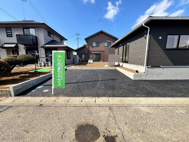 古河市尾崎第1　新築一戸建て　クレイドルガーデンの駐車場