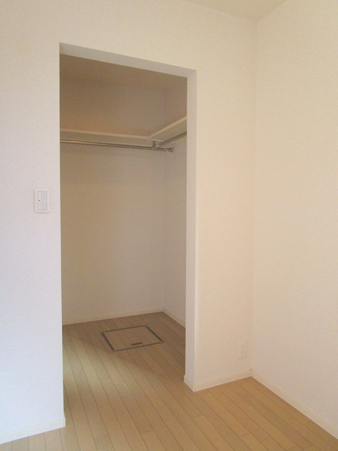 メゾン　ド　マレの収納|★ウォークインクローゼット★