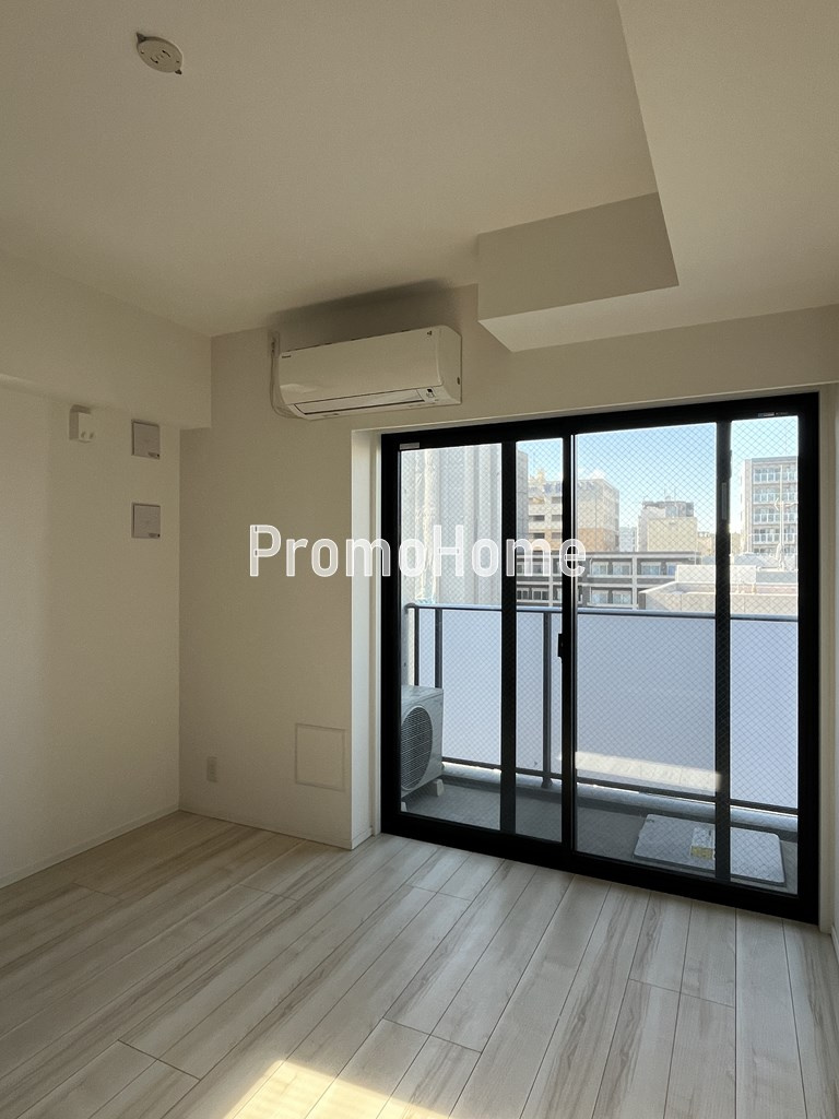 シーズンフラッツ浅草橋の洋室