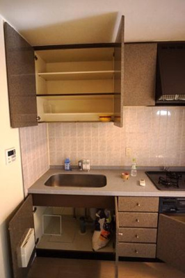 【キッチン】 | カスタリア新宿7丁目 | きれいなキッチンです