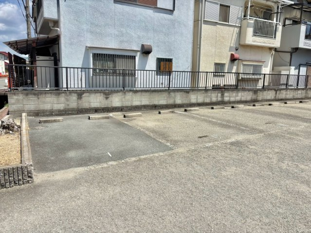 グリーンハイツ高砂のエントランス