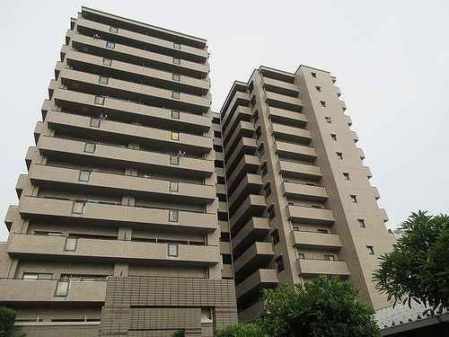 熊本市中央区世安町の賃貸マンション