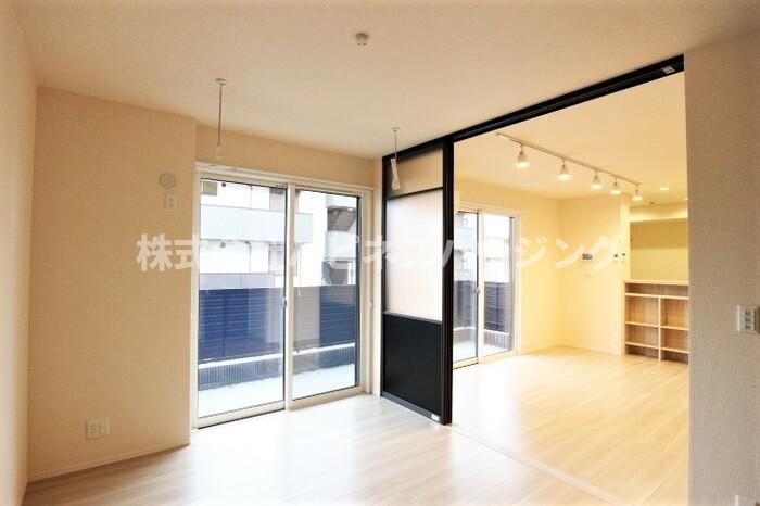 フライハイトの洋室